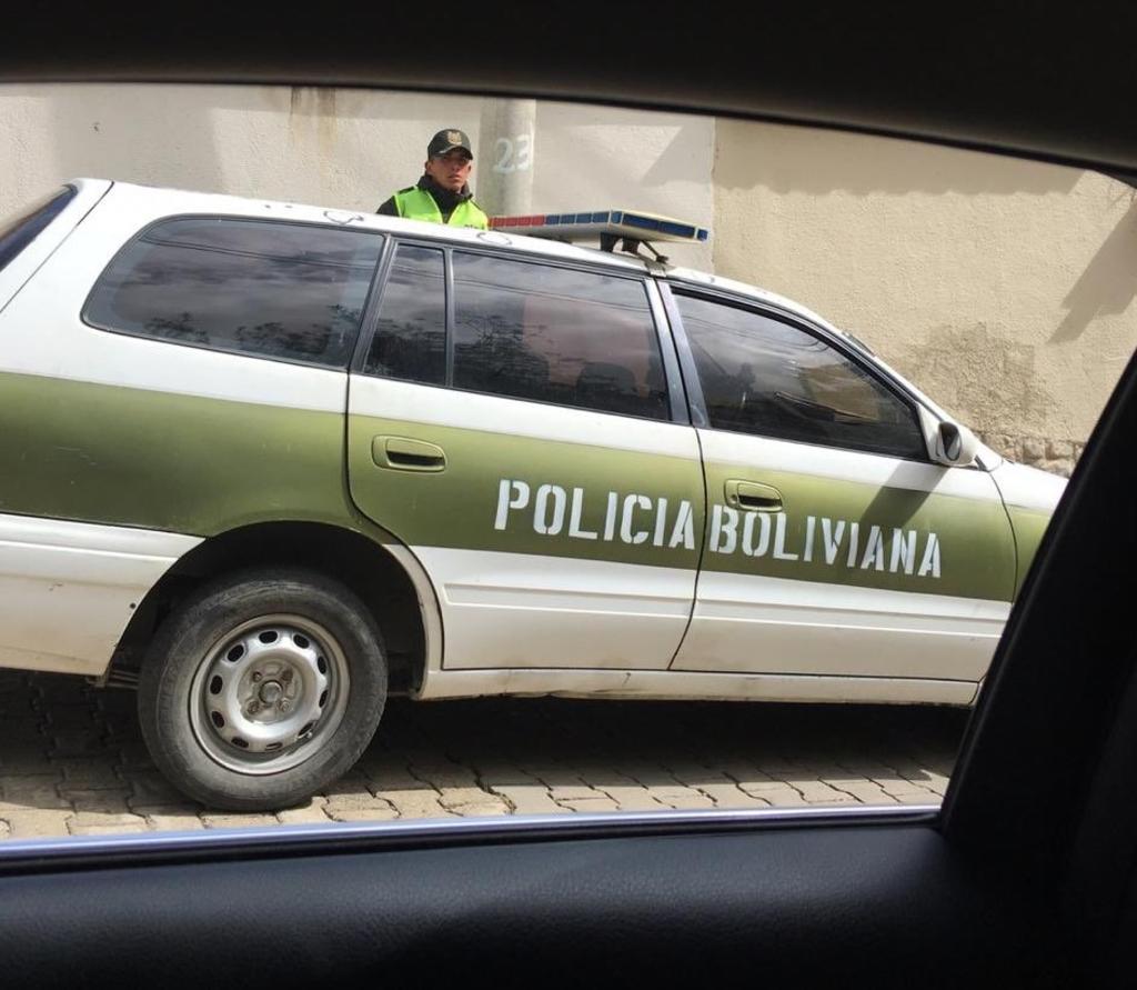 El Gobierno de México calificó como 'excesiva' la vigilancia que mantienen los servicios de inteligencia y seguridad bolivianos a la Residencia y Embajada mexicana en el Estado Plurinacional de Bolivia. (TWITTER)