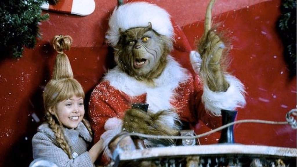 Hace casi 20 años que se estrenó en los cines de todo el mundo una de las cintas que se quedarían en el colectivo al ser la antítesis del espíritu navideño, El Grinch, causando terror y emoción entre los niños en el año 2000. (INSTAGRAM)