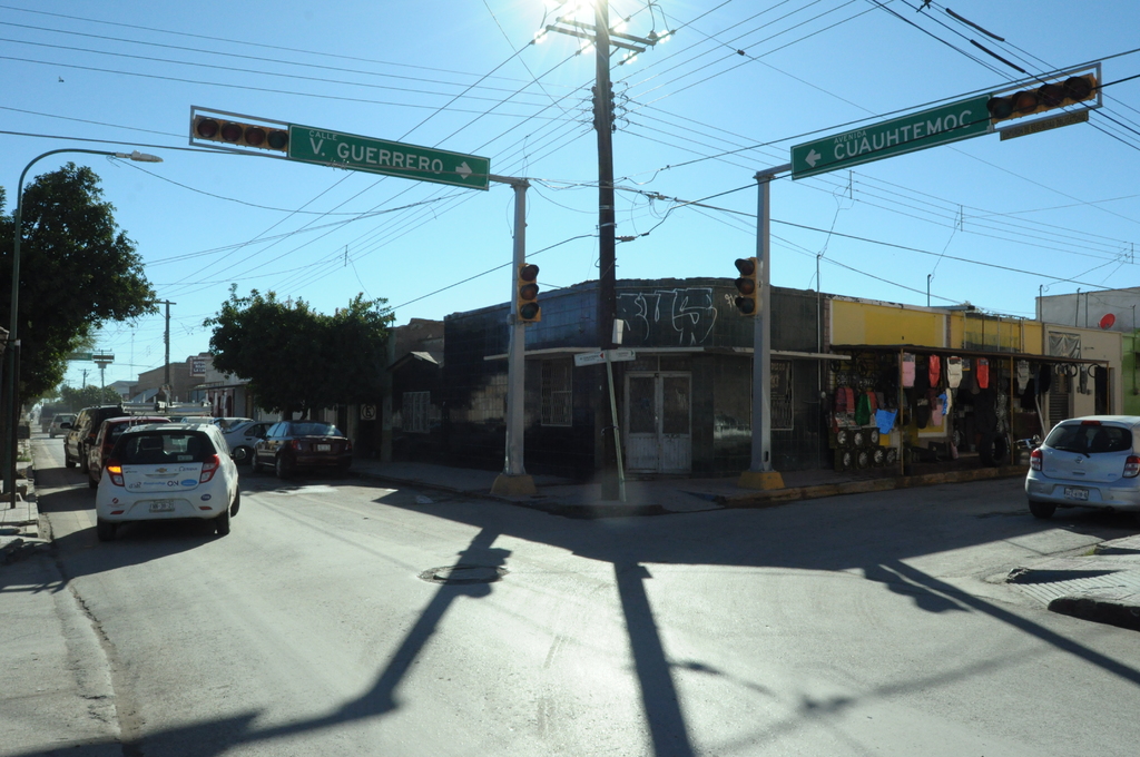 Sin arrancar rehabilitación de semáforos en Matamoros. (EL SIGLO DE TORREÓN)