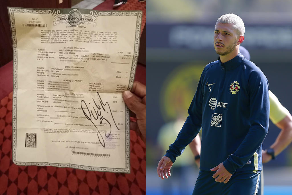 En redes sociales, el aficionado del América compartió unas imágenes en las que se muestra que el argentino Rodríguez le firma el acta. (ARCHIVO)