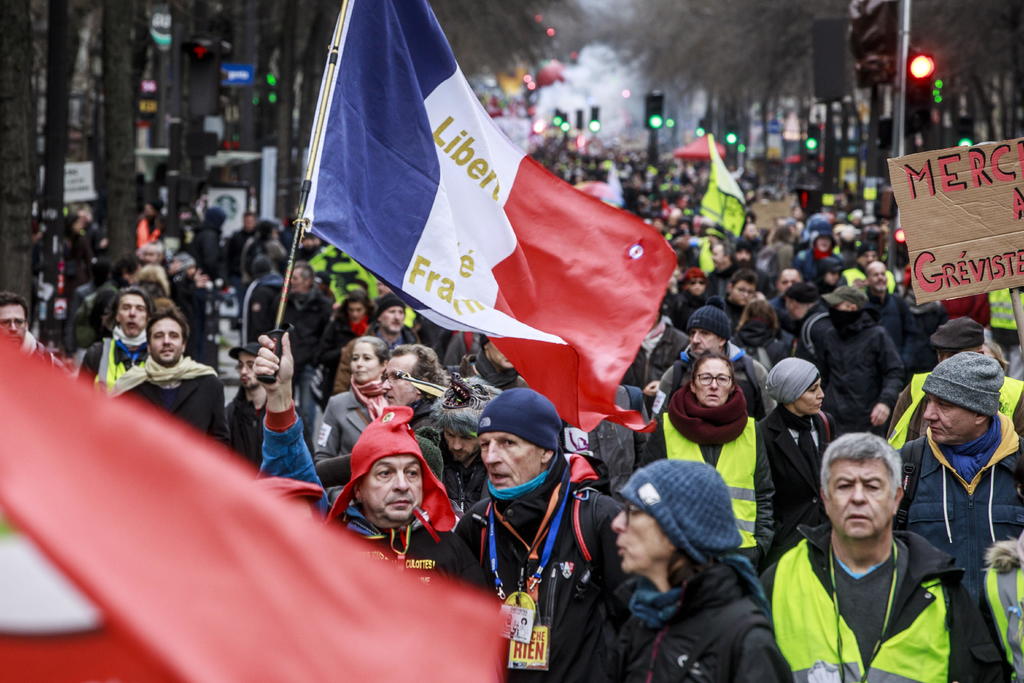 La huelga contra la reforma de las pensiones en Francia llega este domingo a 25 días consecutivos. (ARCHIVO)