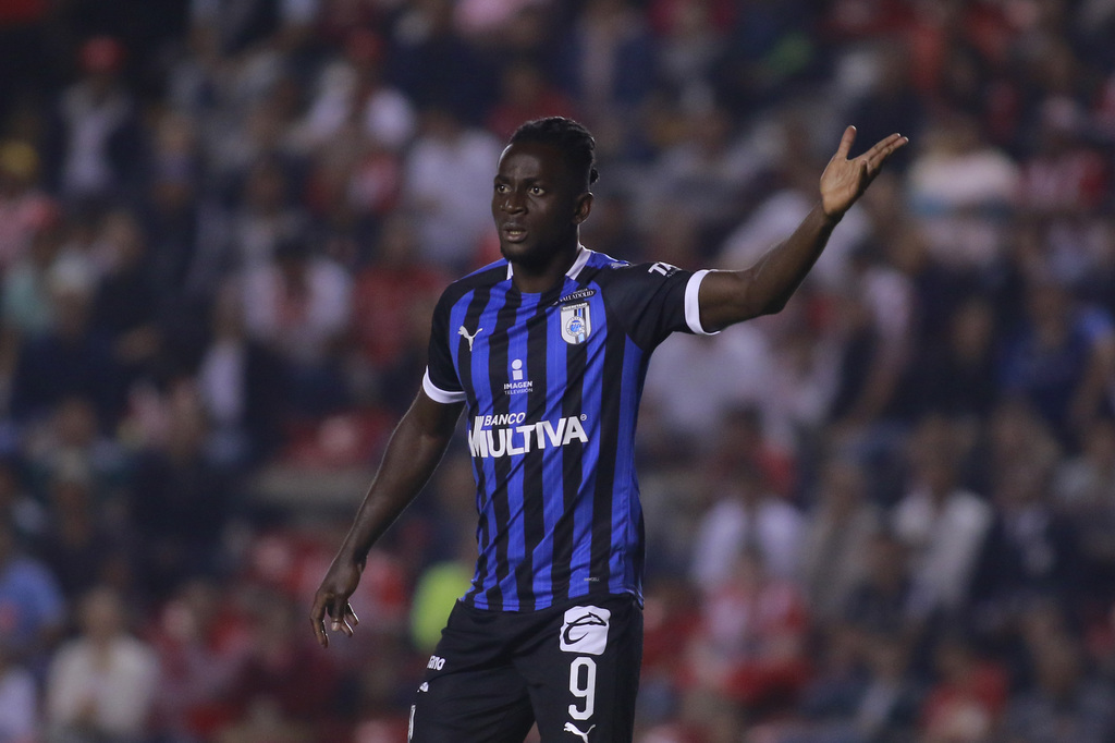 Aké Loba anotó seis tantos en el Apertura 2019 con Gallos Blancos. (JM)