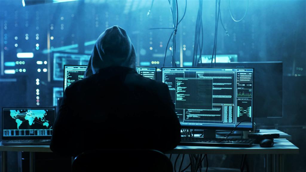 Los hackers con respaldo de Irán ya se encuentran entre los más agresivos del mundo y podrían inyectar malware que desencadene interrupciones significativas en el sector público y privado de Estados Unidos. (ESPECIAL)