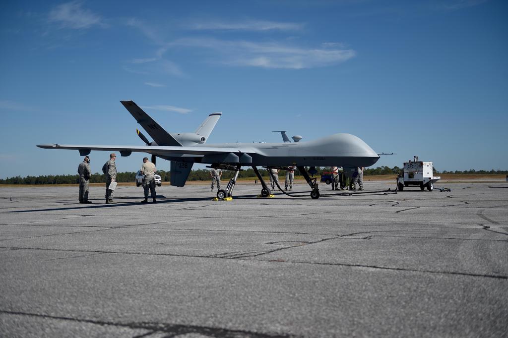 Este dron, que puede ser dirigido desde Estados Unidos por dos pilotos de las Fuerzas Armadas.
