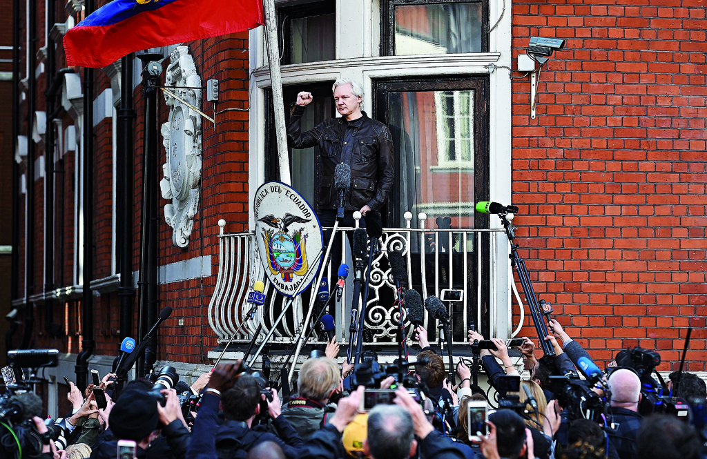 En ese sentido, López Obrador sostuvo que si se da la liberación de Assange (foto)sería un acto de humildad.