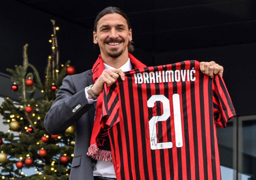 Ibrahimovic, de 38 años, firmó un contrato de seis meses con opción a prolongarlo de una temporada con el Milan después de expirar su vínculo con el Los Ángeles Galaxy de la MLS. (EFE)