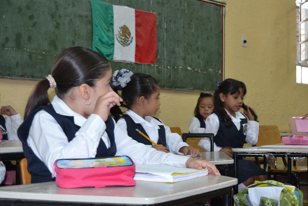 Mañana miércoles regresan a clases 175 mil estudiantes y 11 mil maestros de mil 206 escuelas de la Región Lagunera de Durango. (ARCHIVO)