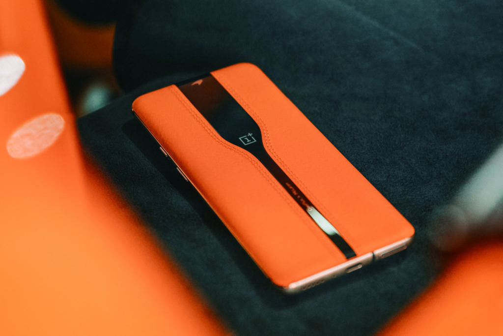La mala noticia es que su proceso de fabricación no es barato y que, de acuerdo con algunas pruebas que se han realizado en otras industrias, con el tiempo el material podría no hacer la función de manera correcta afectando las fotografías a futuro. (ESPECIAL)