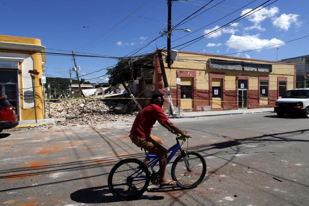 Esta madrugada continuaron las réplicas del terremoto de 6.4 que estremeció la víspera a Puerto Rico. (ARCHIVO) 