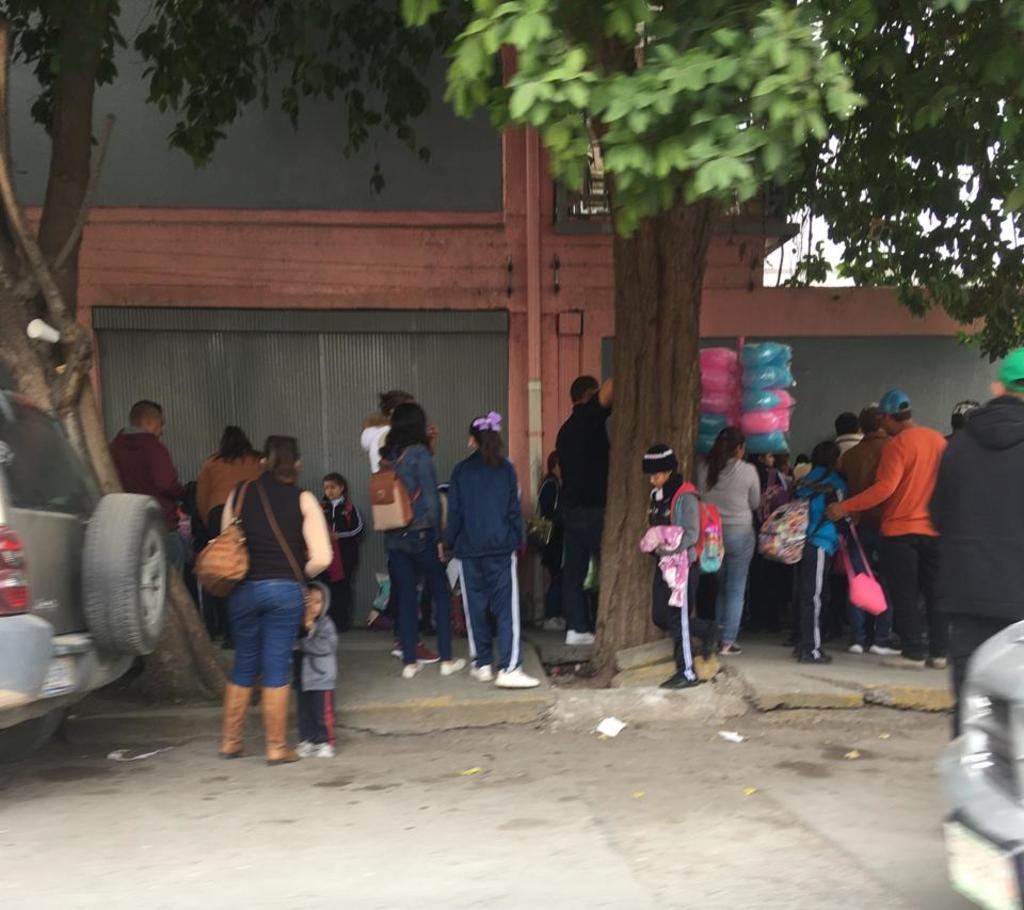 Cerca de 175 mil alumnos de escuelas de la región Lagunera de Durango regresaron a clases, además de más de 11 mil docentes. (EL SIGLO DE TORREÓN/ANGÉLICA SANDOVAL)