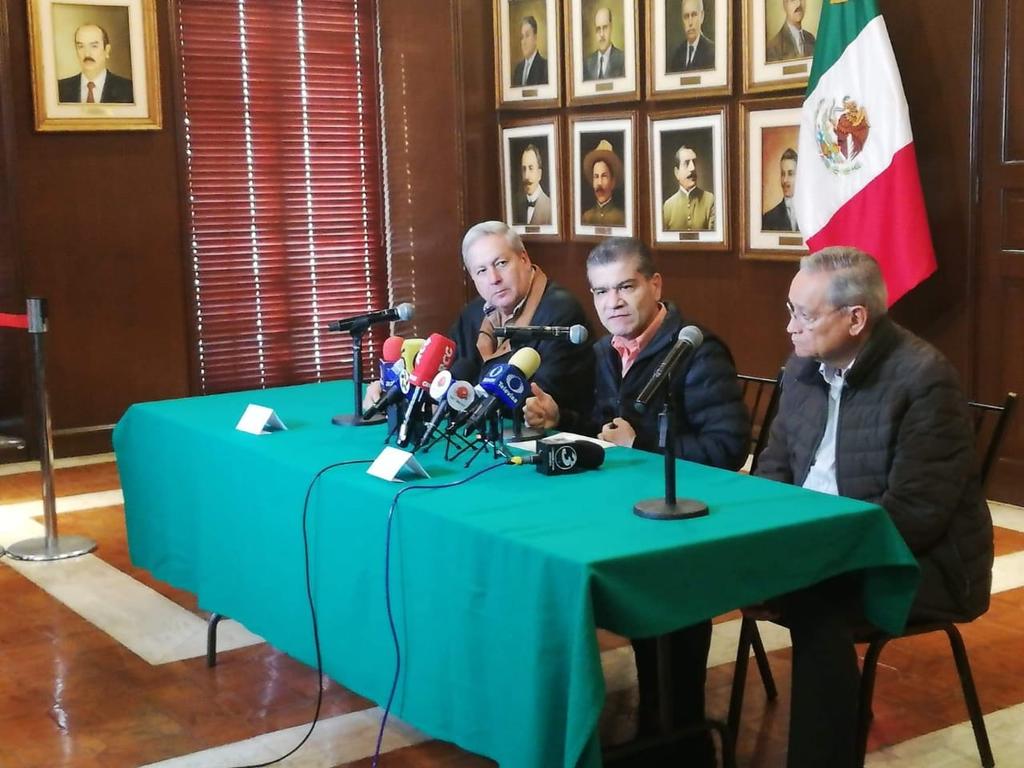 Tal afirmación fue hecha esta mañana en rueda de prensa por el gobernador de Coahuila, Miguel Ángel Riquelme Solís, quien confirmó y lamentó los dos muertos y seis lesionados que dejó el hecho. (EL SIGLO DE TORREÓN)