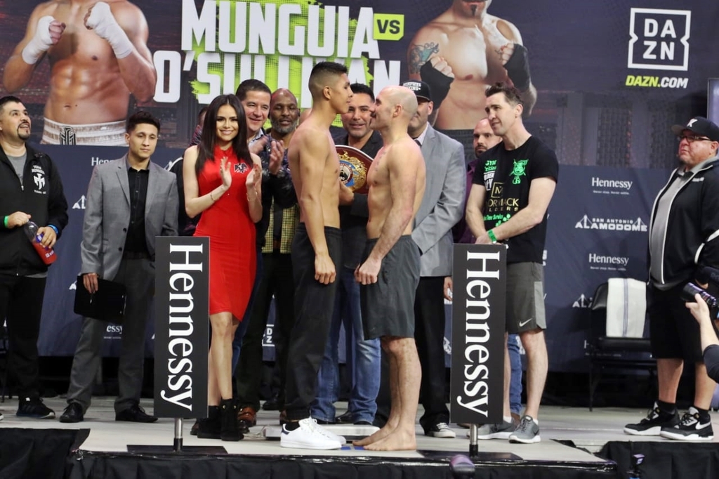 Jaime Munguía (i) se enfrentará hoy a Gary O'Sullivan, en la pelea estelar de la función que se llevará a cabo en San Antonio, Texas. . (Cancún Boxing)