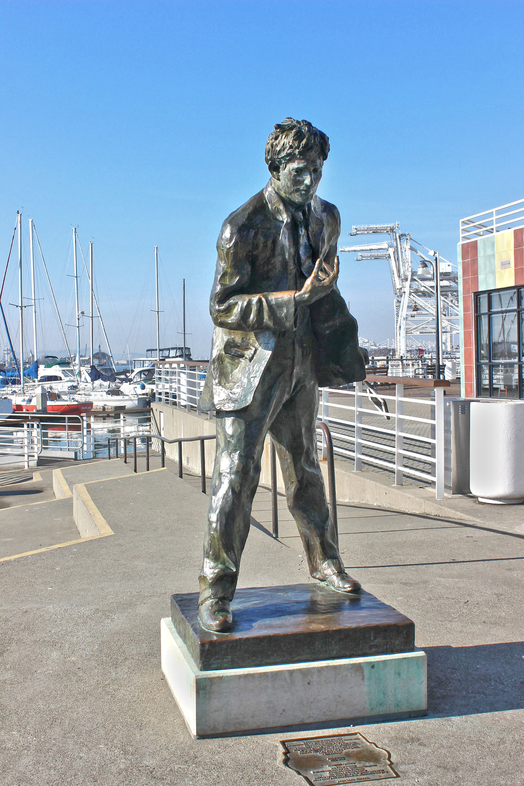 Reconocido. Estatua de Jack London en el puerto de Oakland, California. (CORTESÍA)