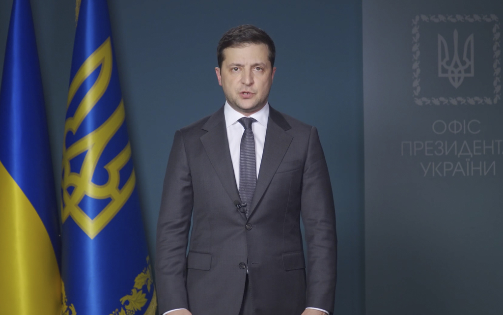 El presidente de Ucrania, agradeció a Francia su 'disposición a ayudar' a Kiev en la investigación. (AP) 