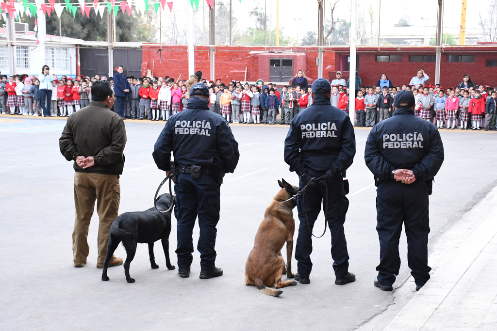 Las unidades caninas estarán presentes en el operativo Mochila Segura únicamente si los directivos de cada plantel así lo solicitan. (EL SIGLO DE TORREÓN)