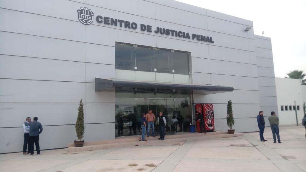 José Ángel 'NN', de 58 años de edad, fue vinculado a proceso en la continuación de la audiencia inicial celebrada la mañana de este domingo en el Centro de Justicia Penal. (EL SIGLO DE TORREÓN)