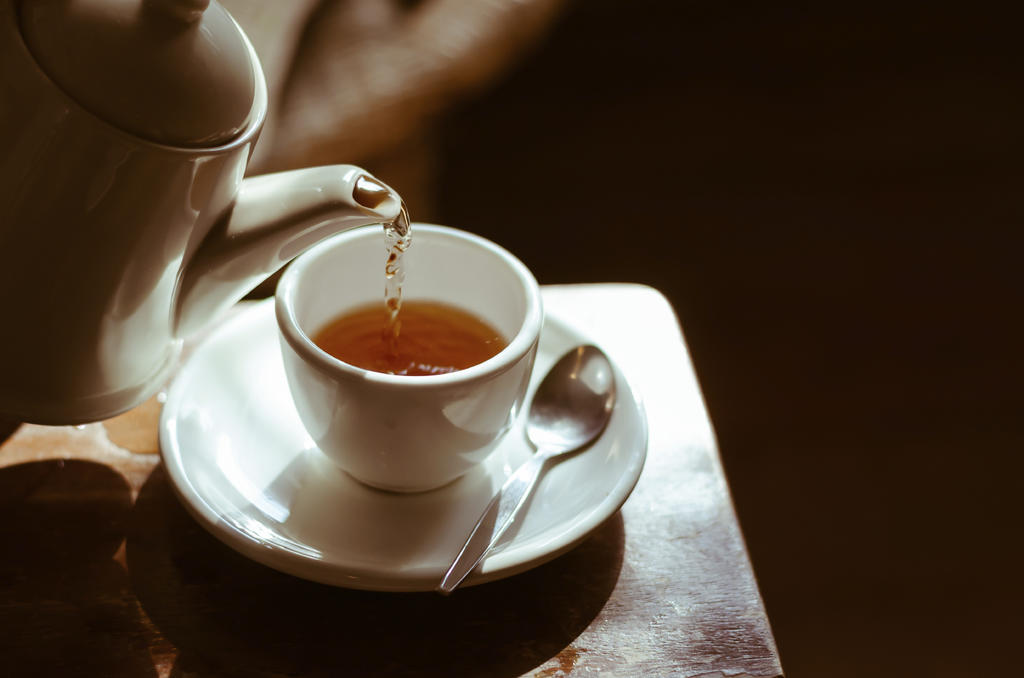 Los científicos utilizaron los datos de más de 100 mil adultos chinos, de los cuales 31 por ciento tomaban té 3 veces por semana. (ESPECIAL)