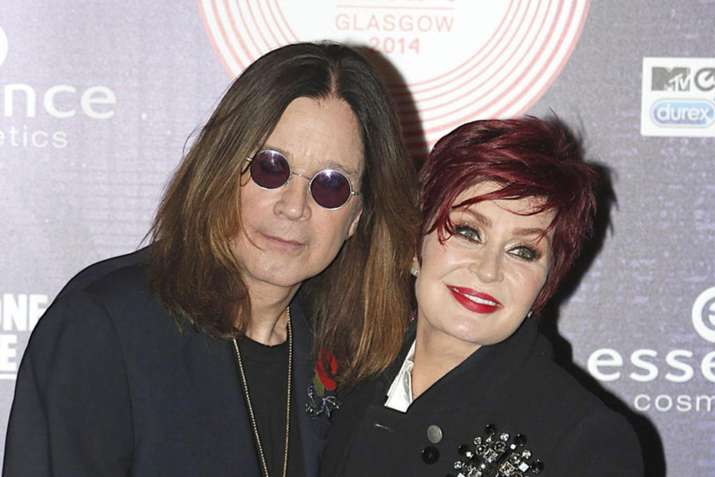 Ozzy Osbourne reveló este martes por la mañana que sufre de Parkinson en una emotiva entrevista con su esposa Sharon.
(ARCHIVO)