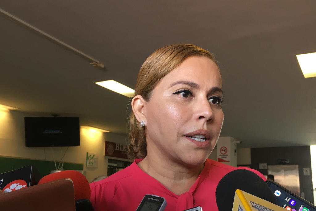 Marina Vitela dijo que respeta las declaraciones de todos los actores en el Estado pero que hay quienes recurren a la descalificación para buscar un reflector. (ARCHIVO)
