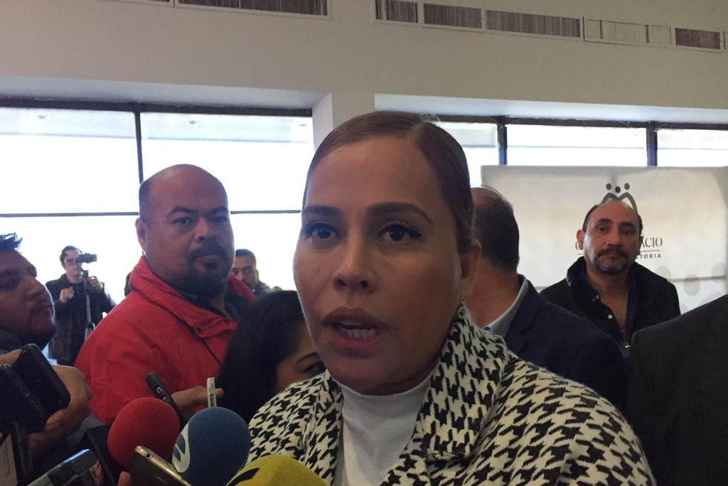 La presidenta municipal de Gómez Palacio señaló que sus familiares cumplen con los perfiles para ocupar los diferentes cargos. (EL SIGLO DE TORREÓN/ANGÉLICA SANDOVAL) 