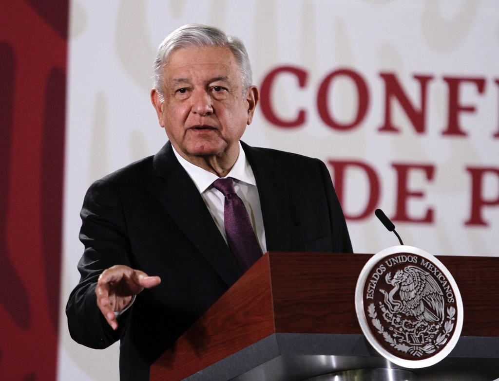 El presidente Andrés Manuel López Obrador anunció que hoy iniciará reuniones con los gobernadores de los estados del país, y los primeros serán los emanados del Partido Revolucionario Institucional (PRI). (NOTIMEX)