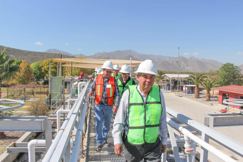 Mario Alvarado Rodríguez, presidente de Empresarios Lerdenses, dijo que el municipio analiza modificar el convenio con la Comisión Federal de Electricidad (CFE) para darle un mejor uso al agua tratada y venderla a sectores productivos. (EL SIGLO DE TORREÓN)