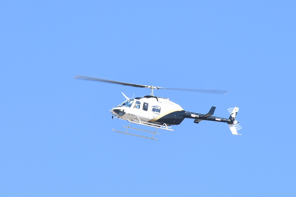 La Secretaría de Seguridad Pública del Estado de Coahuila reforzó la seguridad de los municipios con el helicóptero 'Colibrí'. (ARCHIVO)