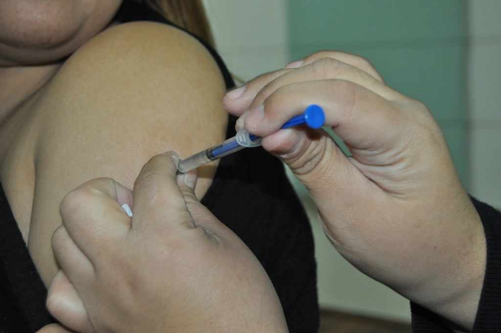 En caso de ser necesario, la Jurisdicción Sanitaria número dos solicitará más vacunas para aplicarlas a la población. (ARCHIVO)