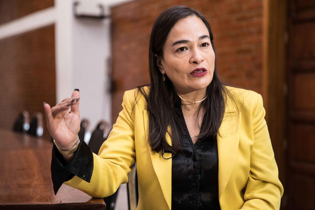 La coordinadora del PRD en la Cámara de Diputados, Verónica Juárez Piña, anunció el cambio al artículo vigésimo quinto transitorio de la Ley del Seguro Social. (ARCHIVO)