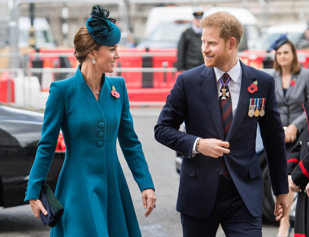 Luego de una estrecha convivencia entre Kate de Cambridge y Harry de Sussex durante muchos años, la separación de su cuñado de la familia real ha causado estragos emocionales en la mamá del príncipe George. (ESPECIAL)