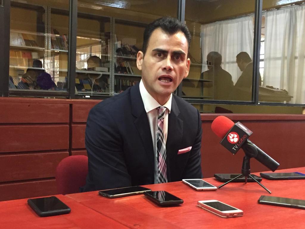 El subsecretario de Educación en La Laguna, Cuitláhuac Valdés, señaló que se requiere al menos un psicólogo por escuela. (EL SIGLO DE TORREÓN/ANGÉLICA SANDOVAL) 