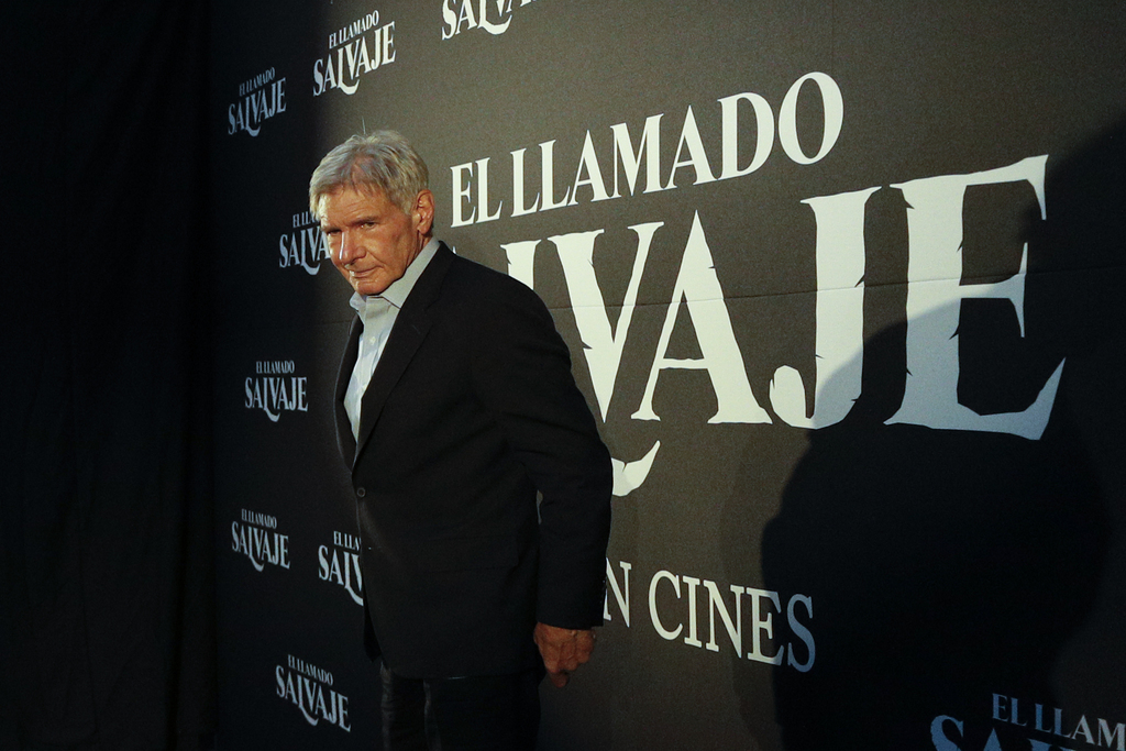 De promoción. El actor Harrison Ford presenta su más reciente película El llamado salvaje. (AP)