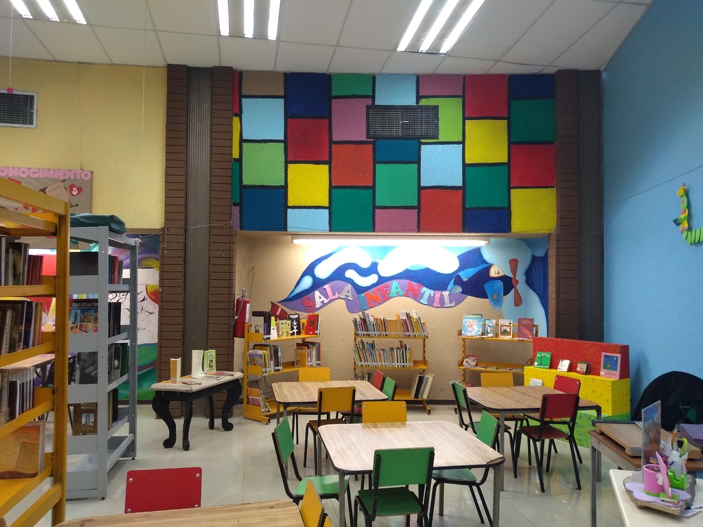 Renovación. El área infantil de la biblioteca Francisco Zarco Virtual fue pintada y reacondicionada. (EL SIGLO DE TORREÓN)