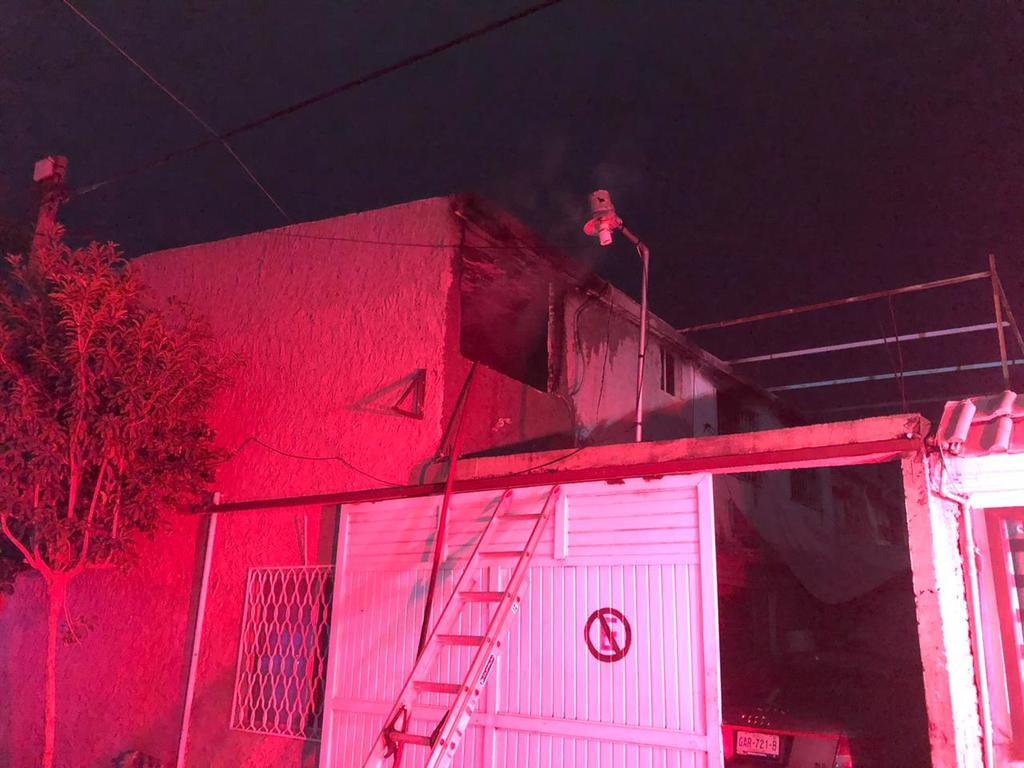 Explosión de tanque de gas en calentón deja dos lesionados con quemaduras graves en Torreón. (EL SIGLO DE TORREÓN)