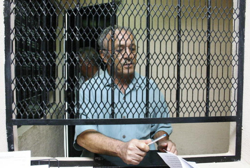 Un tribunal colegiado dejó sin efecto la sentencia de 112 años de prisión contra el pederasta Jean Succar Kuri, a causa de vicios en el proceso, aunque esto no implica su libertad.  (ARCHIVO)