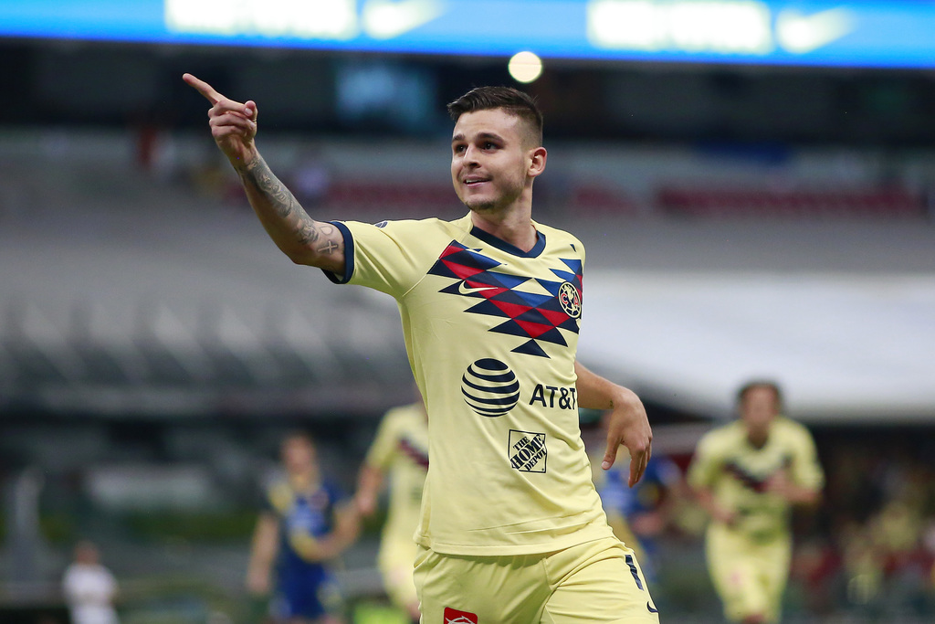 El jugador colombiano podría estar fuera de seis a ocho meses. (ARCHIVO)