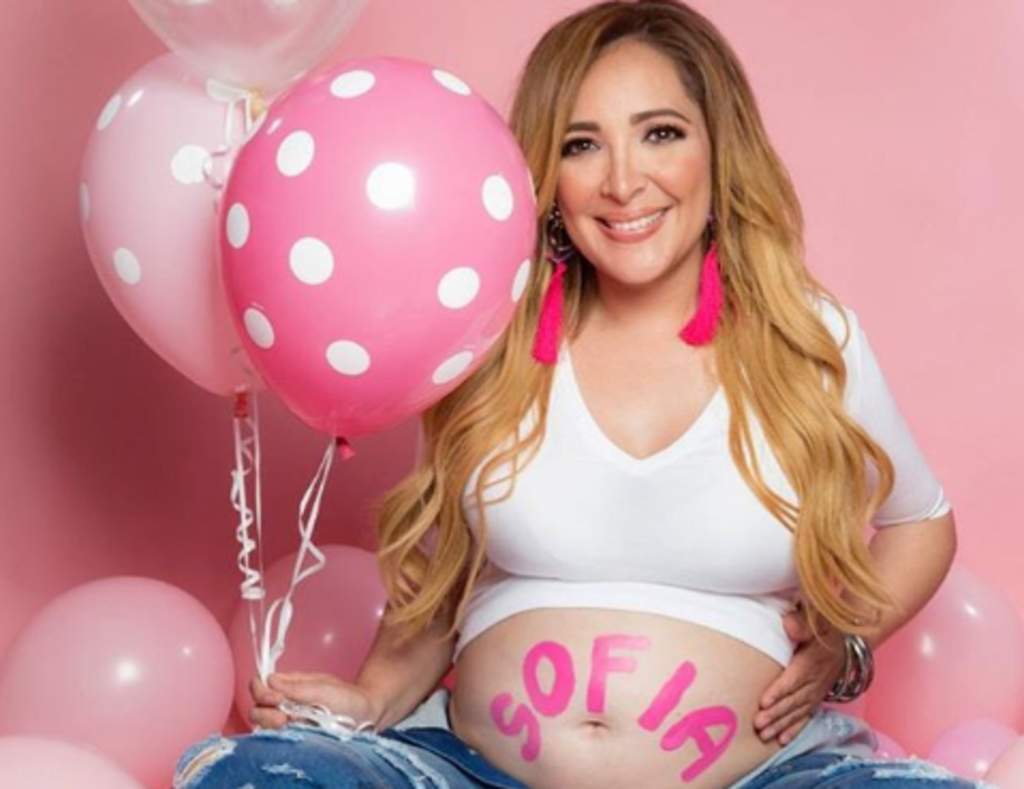La cantante Myriam se convirtió en madre por segunda ocasión el pasado 23 de noviembre, pero es hasta ahora que la artista decidió presentar al mundo a su pequeña Sofía a través de una publicación. (INSTAGRAM)