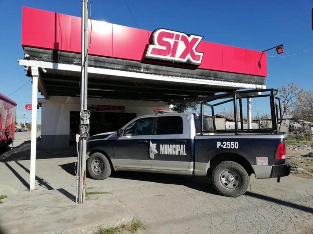 Los hechos se registraron en el negocio denominado Tecate Six, localizado en la calle Lázaro Cárdenas, en Piedras Negras. (EL SIGLO DE TORREÓN)