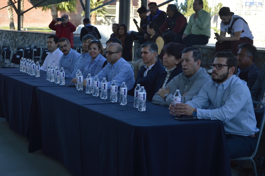 Autoridades educativas presenciaron el evento, realizado el pasado jueves en las instalaciones del Colegio Cervantes Vigatá.
