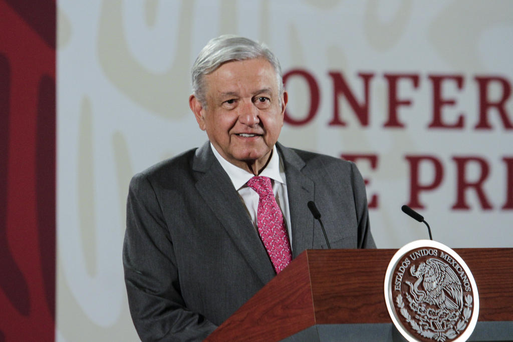 Durante su conferencia matutina, destacó que el pasado fin de semana hizo recorridos en los cuarteles recientemente inaugurados en Michoacán, Jalisco y Guanajuato. (NOTIMEX)