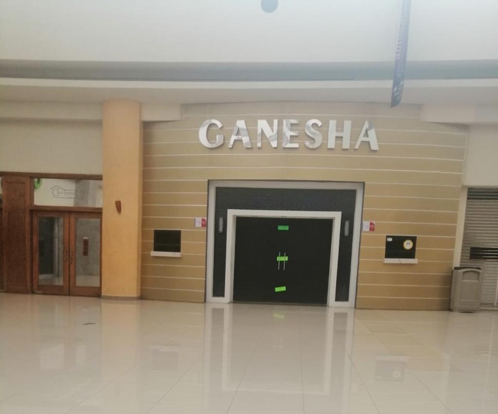 Por brindar servicio fuera de horario y riña, la Dirección de Inspección y Verificación municipal clausuró el bar Ganesha. (EL SIGLO DE TORREÓN)