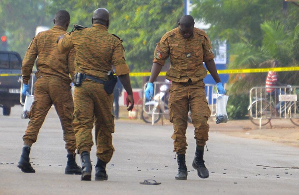 Al menos seis personas fueron asesinadas en una localidad de la región Centro-norte de Burkina Faso por hombres armados no identificados que atacaron un mercado. (ARCHIVO) 