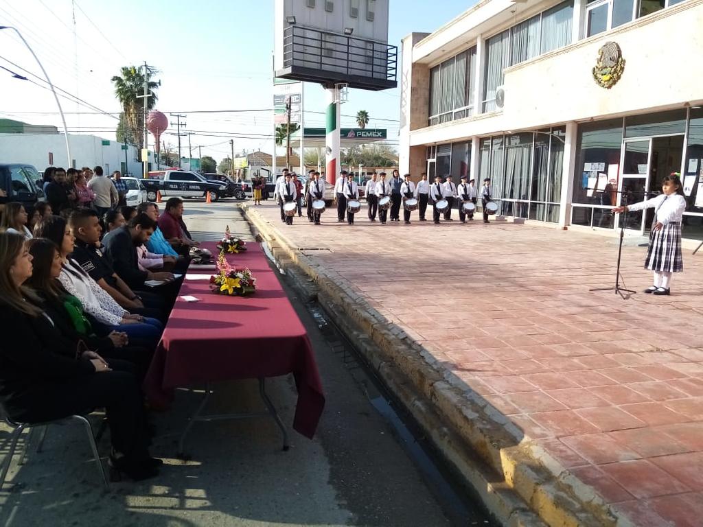 Autoridades municipales conmemoraron el 107 aniversario del Ejército Mexicano. (EL SIGLO DE TORREÓN) 