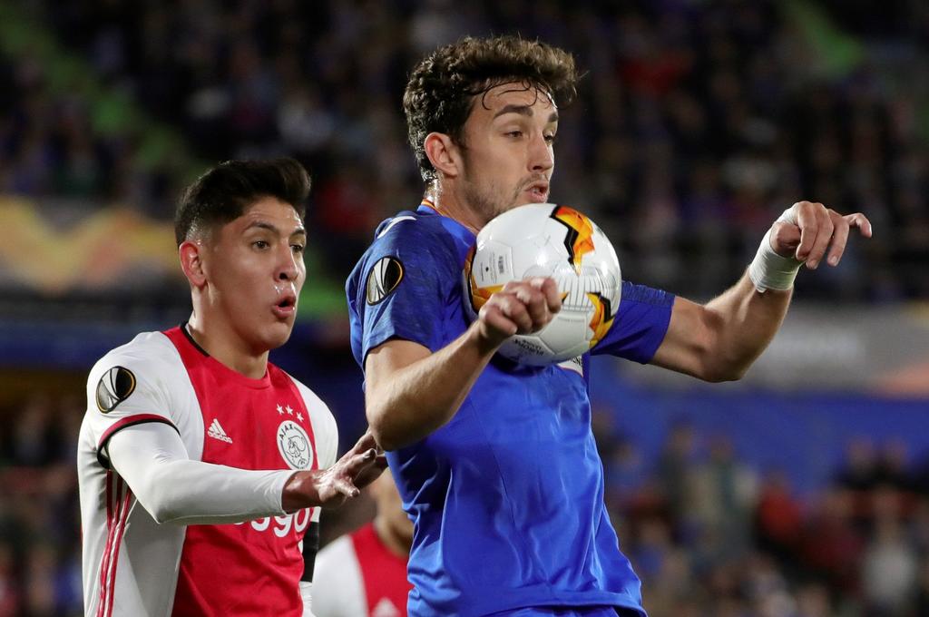 El mexicano Edson Álvarez participó 62 minutos en la derrota del Ajax en los dieciseisavos de final de la Europa League. (EFE)
