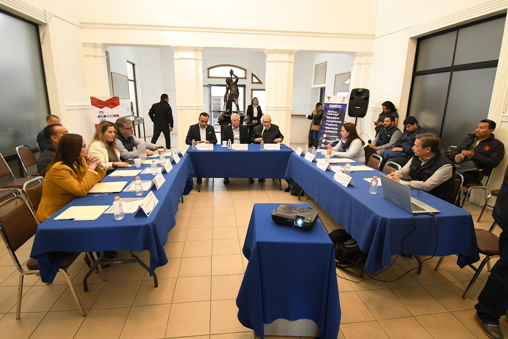 Revisan aspectos de movilidad ciudadana entre autoridades del Gobierno de Coahuila y del Municipio de Torreón.