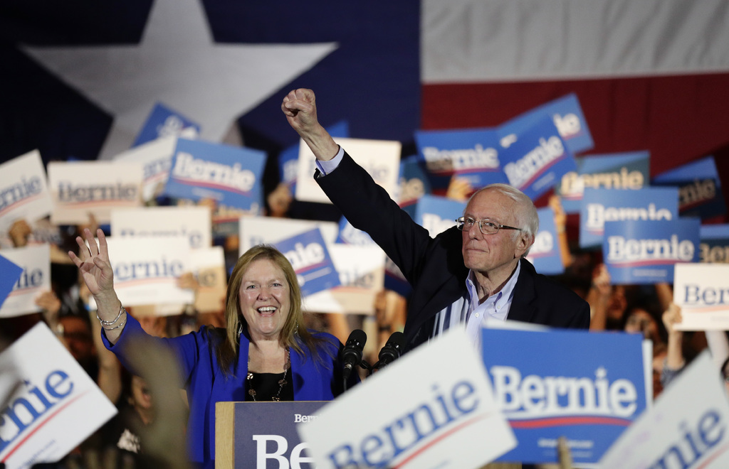Sanders (d), autoproclamado socialista democrático, tenía en Nevada una prueba de fuego. (AP) 