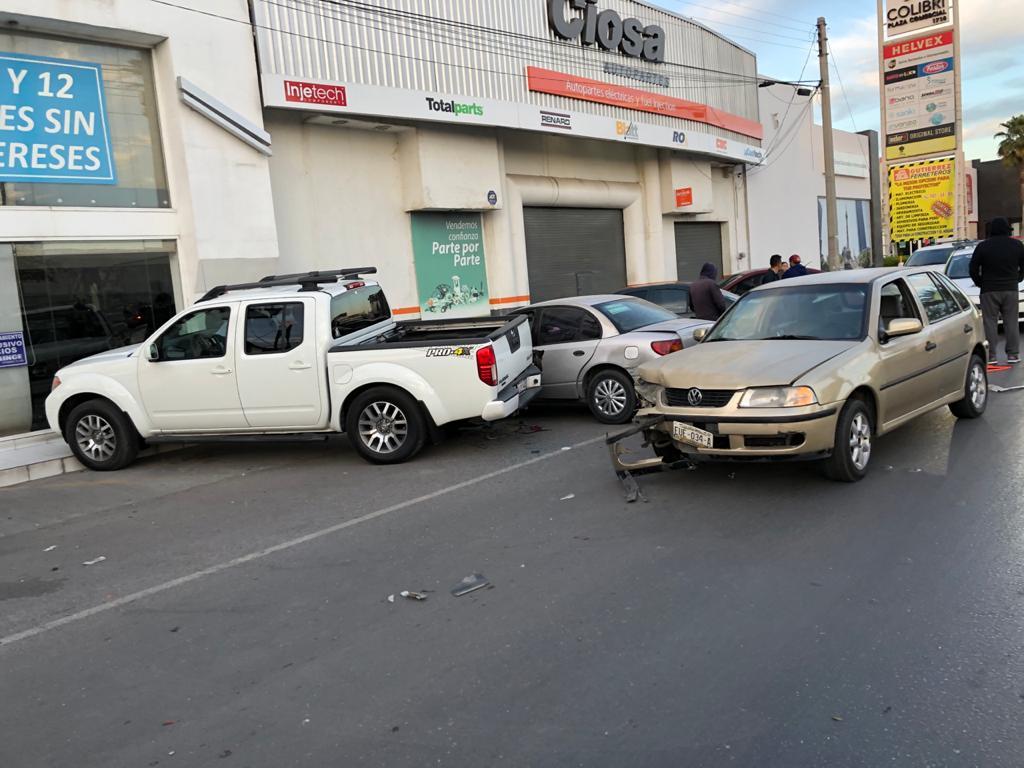 El accidente ocurrió en el Diagonal Reforma de Torreón. (EL SIGLO DE TORREÓN)