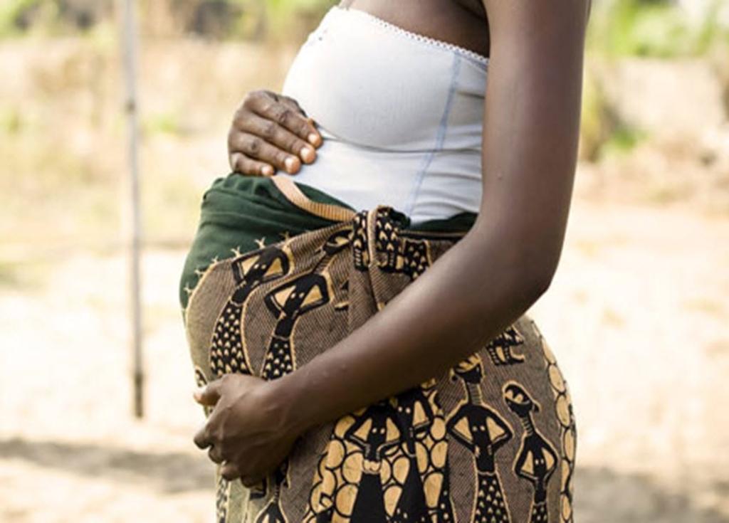 Un informe de la Comisión de Igualdad de Género de Sudáfrica (CGE, por sus siglas en inglés) difundió que al menos 48 mujeres embarazadas y que son portadoras del Virus de Inmunodeficiencia Humana (VIH) han sido esterilizadas sin su consentimiento. (ESPECIAL)