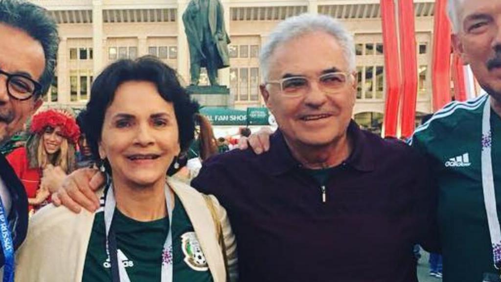 La periodista de espectáculos, quien a lo largo de cuarenta años de matrimonio con Álvaro Dávila, ha manejado con discreción su vida privada. (ESPECIAL)
