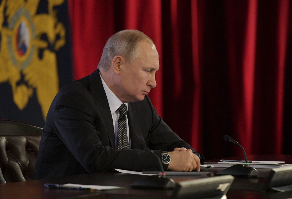 En la reunión, Putin saludó las enmiendas propuestas para reconocer la historia rusa. (ARCHIVO) 